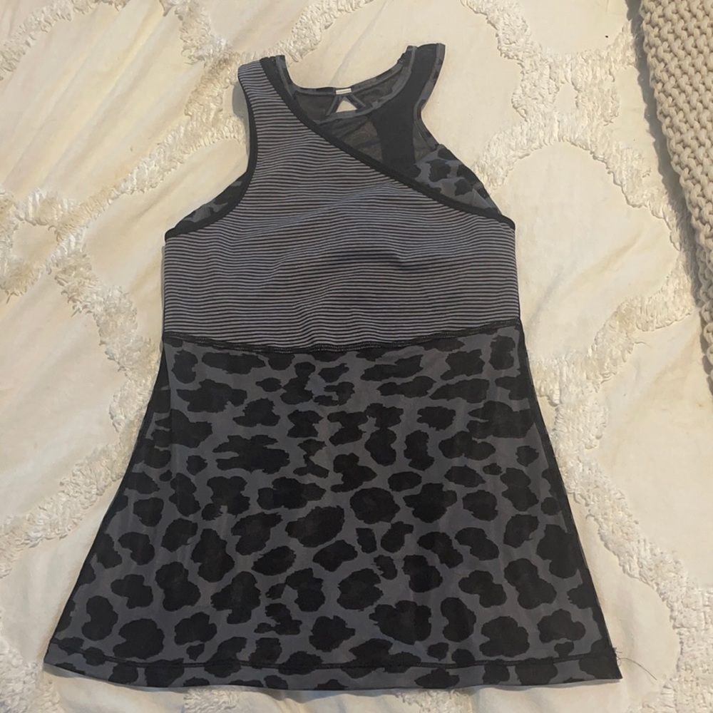 2 pc lululemon bra/tank set-6